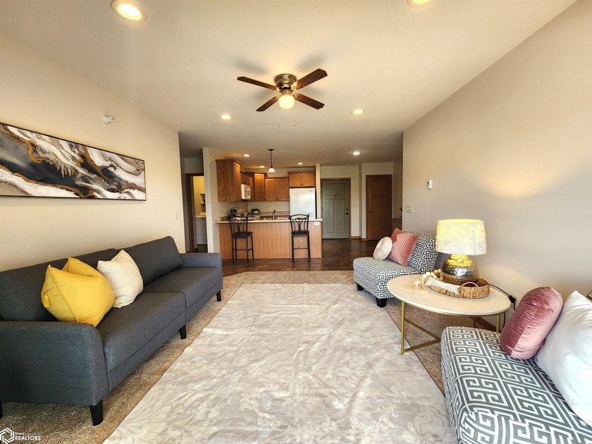 LUXURY LIVING AT AN AFFORDABLE PRICE! GARDEN PARK VILLAGE CONDOS - photo 7