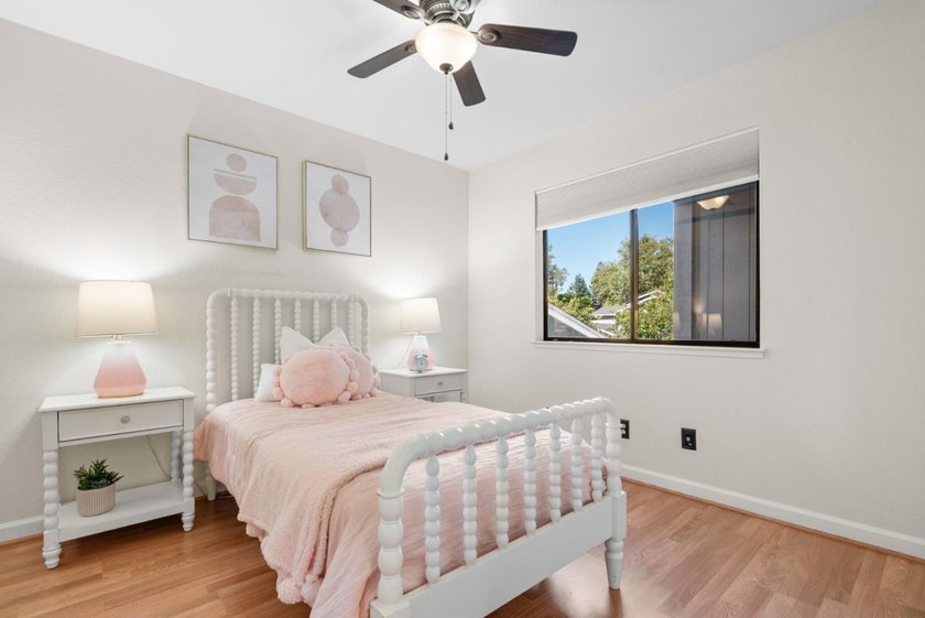 Welcome to 4892 Indian River Dr, a spacious 3-bedroom, 2.5-bath - photo 20