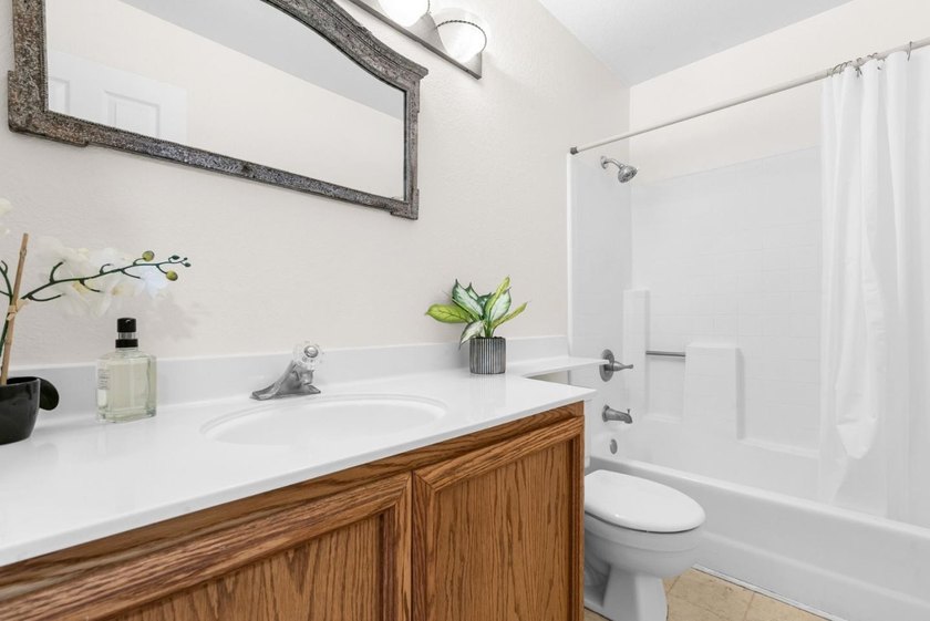 Welcome to 4892 Indian River Dr, a spacious 3-bedroom, 2.5-bath - photo 21