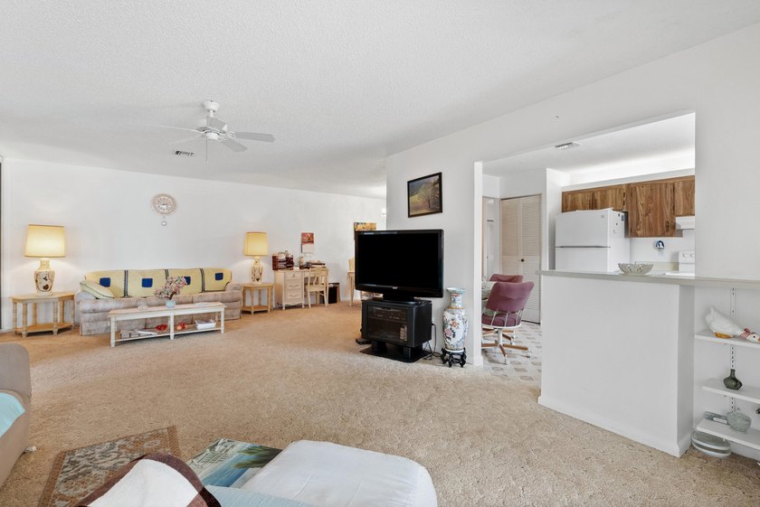 Step into this welcoming 2-bed, 2-bath condo in a gated 55+ - photo 21