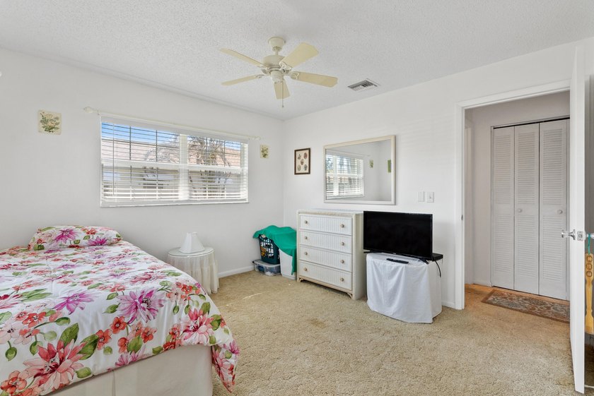 Step into this welcoming 2-bed, 2-bath condo in a gated 55+ - photo 34