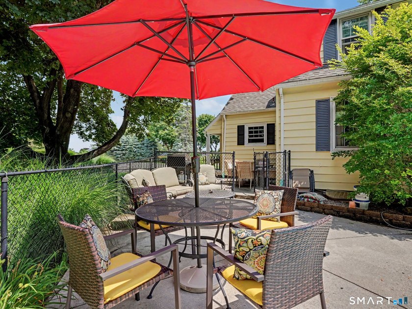 Welcome home to this charming Cape nestled in a sought-after - photo 30