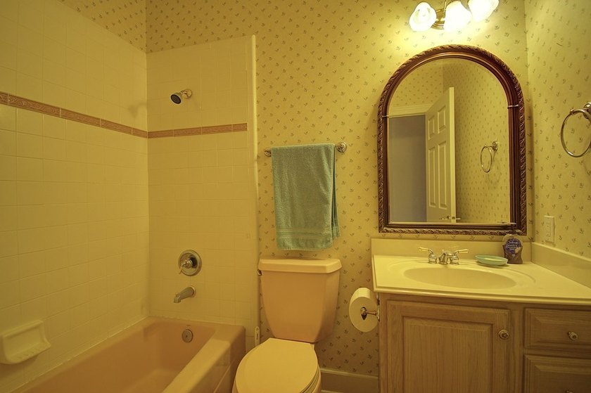 Beautiful Home In Wonderful Riverhill Subdivision. Located On A - photo 50