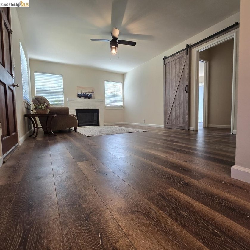 Rare Sun Valley opportunity on a level 8,480 sq. ft. lot - photo 6