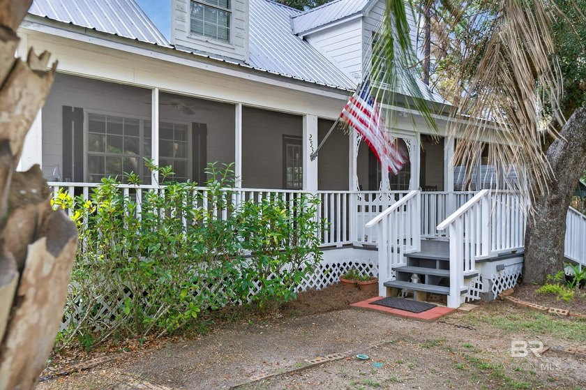 Coastal Living Meets Comfort &amp; Convenience in Gulf - photo 50