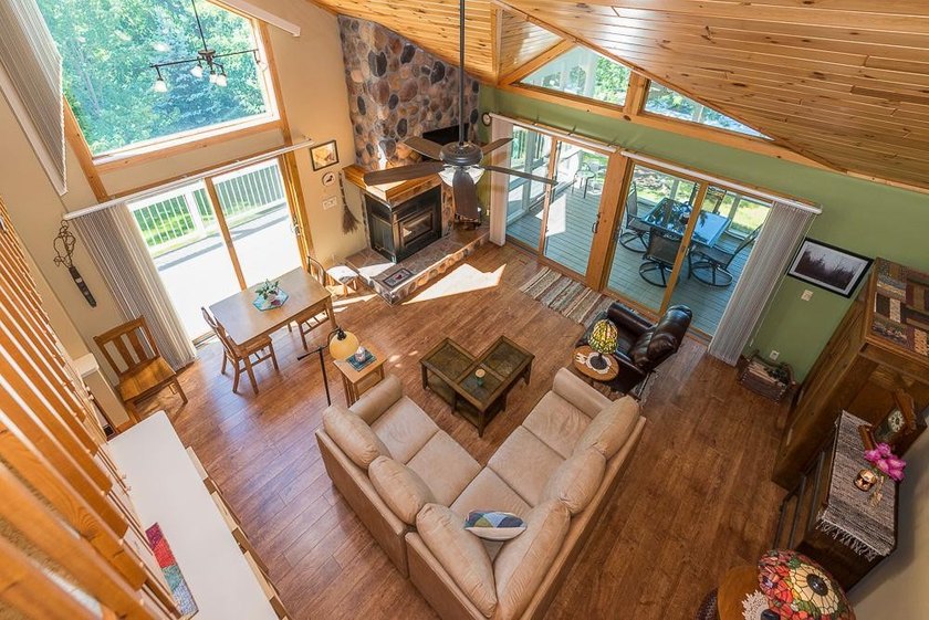 LOCATION-LOCATION-LOCATION! East Pointe Association -quiet end - photo 21