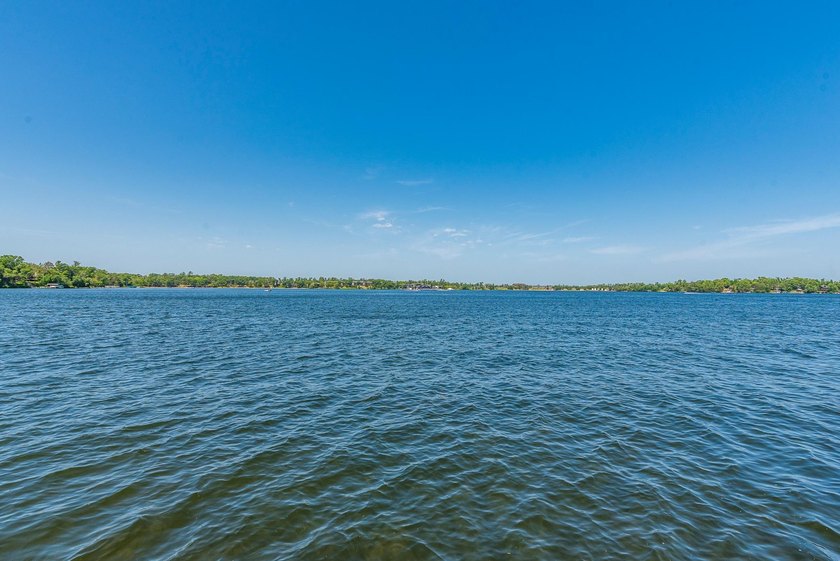 LOCATION-LOCATION-LOCATION! East Pointe Association -quiet end - photo 27