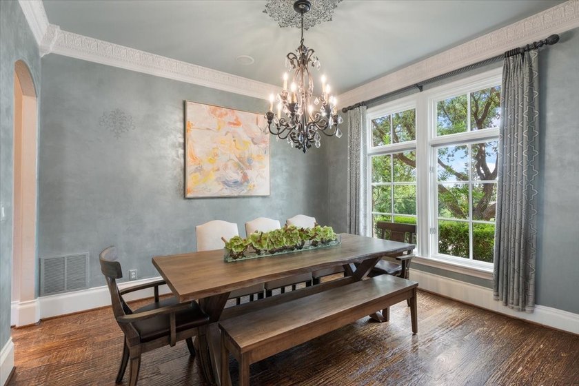 Incredible incentive!**Seller offers 2:1 rate buydown-2% lower - photo 14