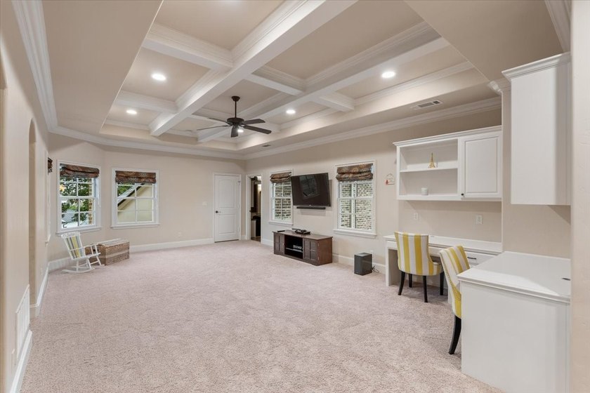 Incredible incentive!**Seller offers 2:1 rate buydown-2% lower - photo 18