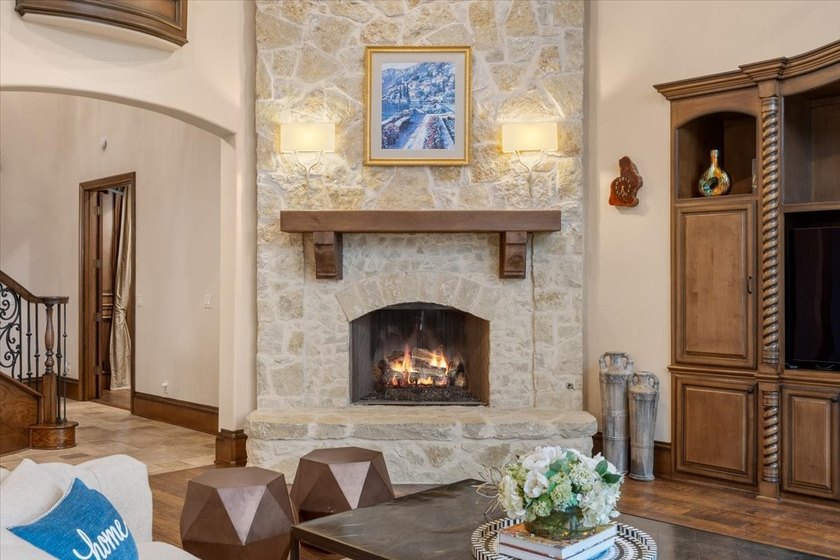 Incredible incentive!**Seller offers 2:1 rate buydown-2% lower - photo 22