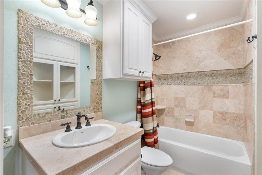 Incredible incentive!**Seller offers 2:1 rate buydown-2% lower - photo 29