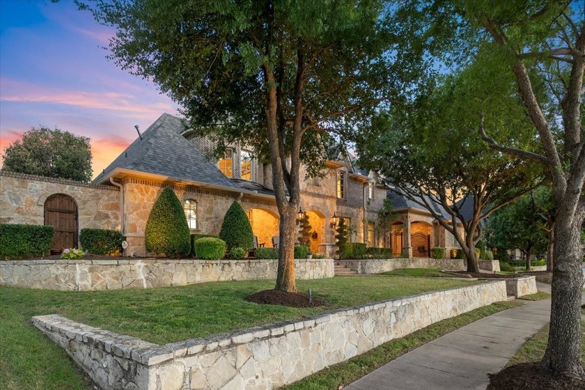 Incredible incentive!**Seller offers 2:1 rate buydown-2% lower - photo 39