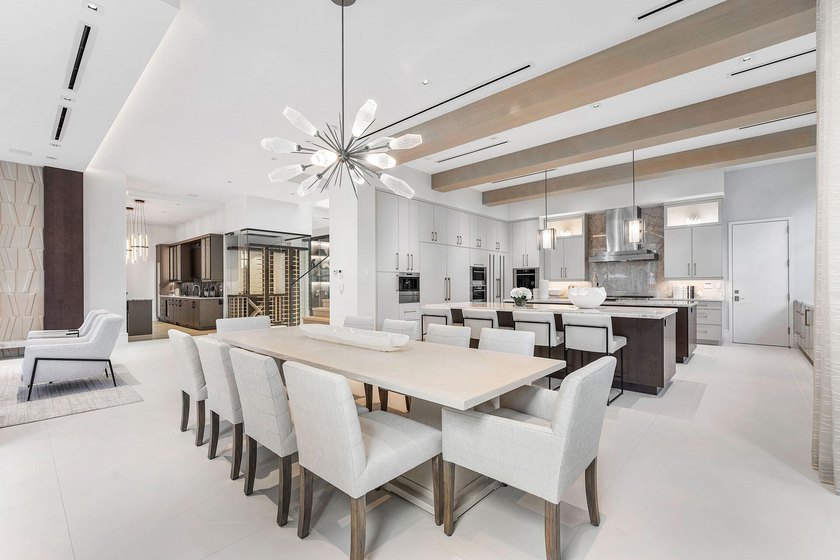 Located in the prestigious Royal Palm Yacht &amp; Country Club, this - photo 14