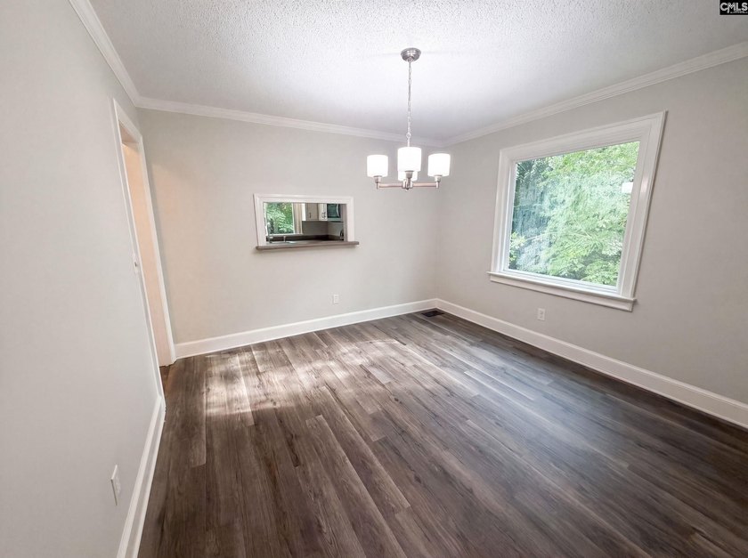 212 Conrad Cir is a two-story Columbia home with a functional - photo 7