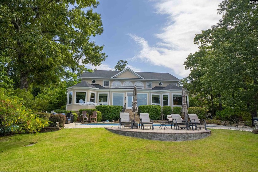 One of Lake Murray's most extraordinary waterfront retreats - photo 4