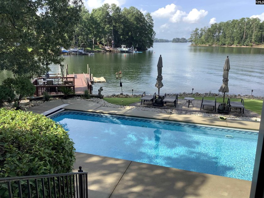 One of Lake Murray's most extraordinary waterfront retreats - photo 6