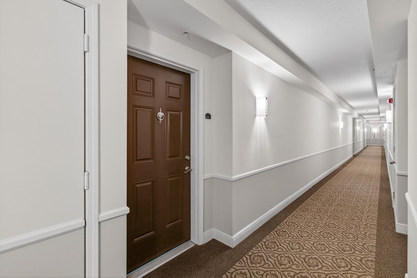 Welcome to your vibrant new lifestyle in the heart of Downtown - photo 6