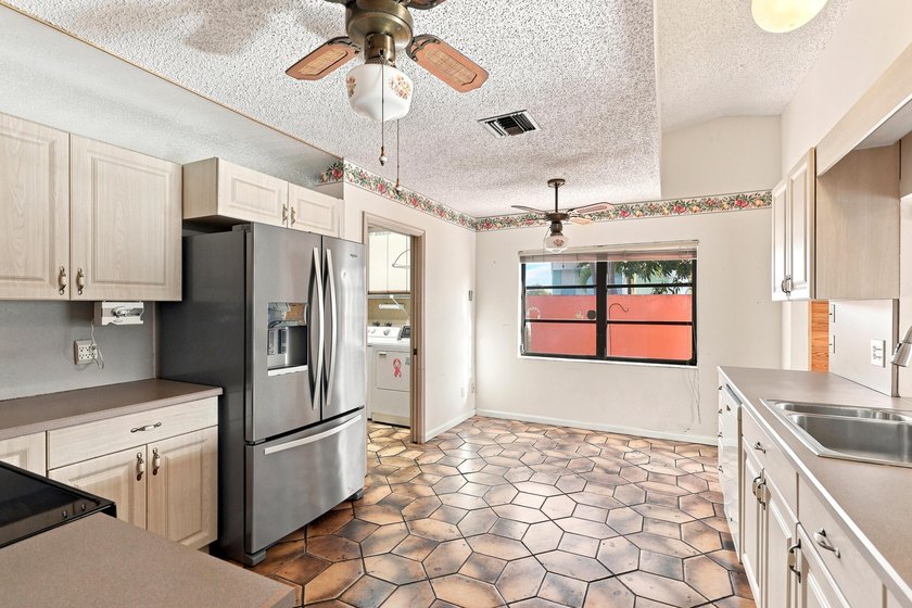 Spacious 4-bedroom, 2-bathroom pool home offering incredible - photo 30