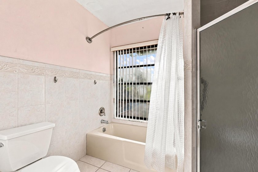 Spacious 4-bedroom, 2-bathroom pool home offering incredible - photo 37