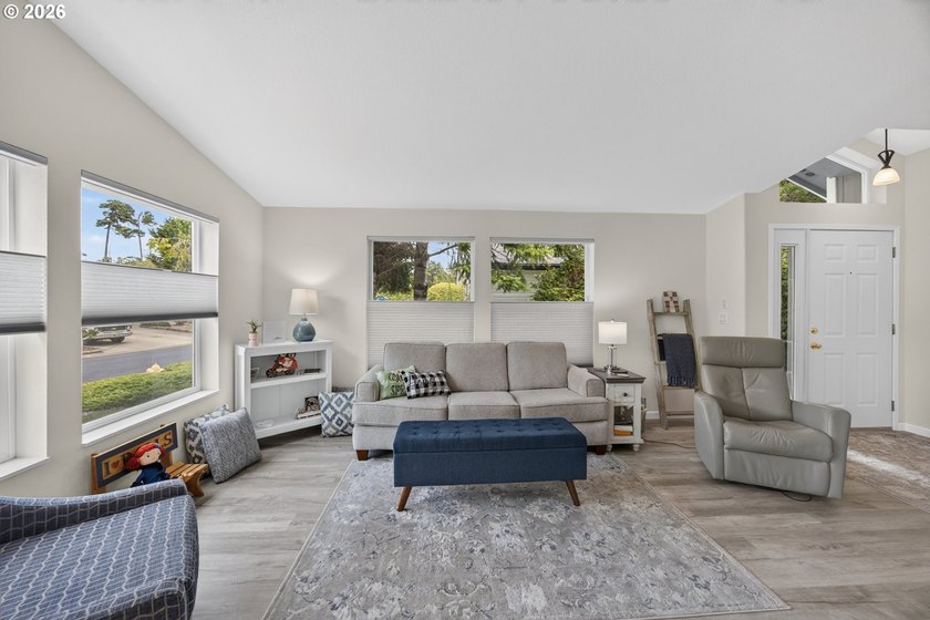 Beautifully updated and meticulously maintained, this 1 - photo 4