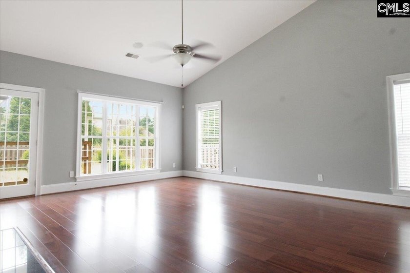 Move-In Ready in Chapin's Desirable Lakeport Community! Welcome - photo 8