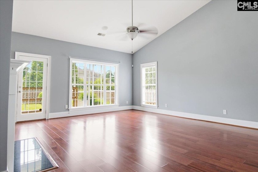 Move-In Ready in Chapin's Desirable Lakeport Community! Welcome - photo 9