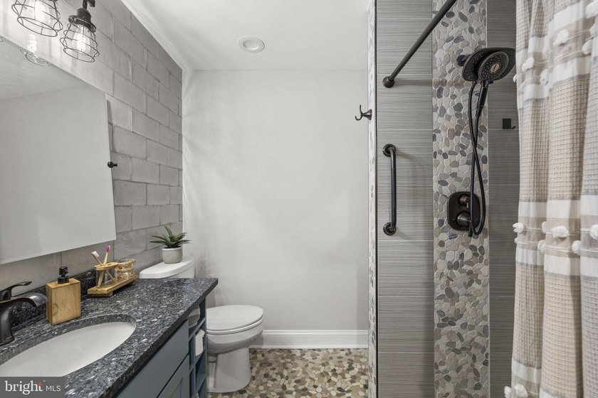 Welcome to your dream cottage in the fabulous gated community of - photo 27