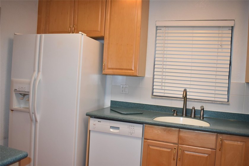 GREAT BUY! MEADOWS OF CRYSTAL LAKE - AN ACTIVE 55+ ADULT - photo 9
