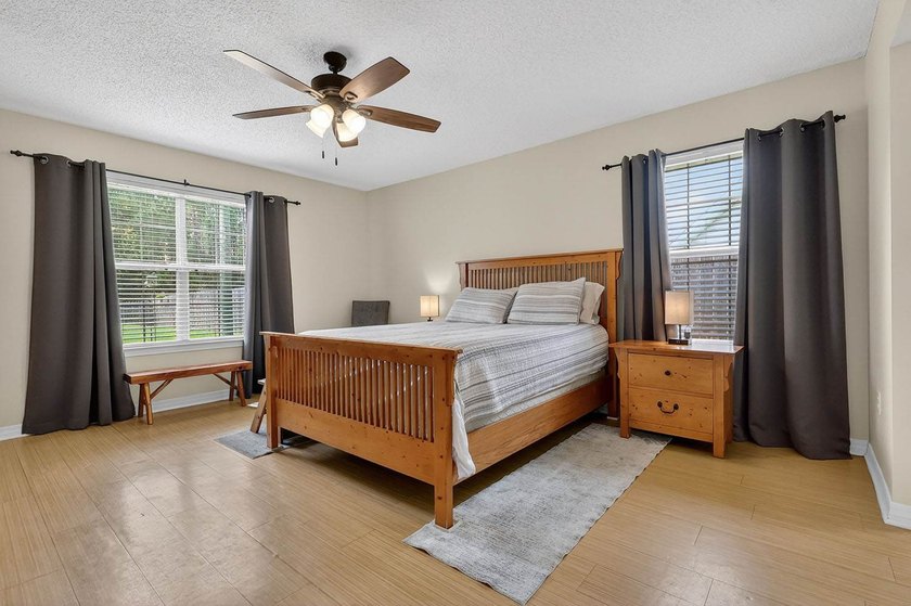 Ocean Springs home on a quiet cul-de-sac, framed with beautiful - photo 13