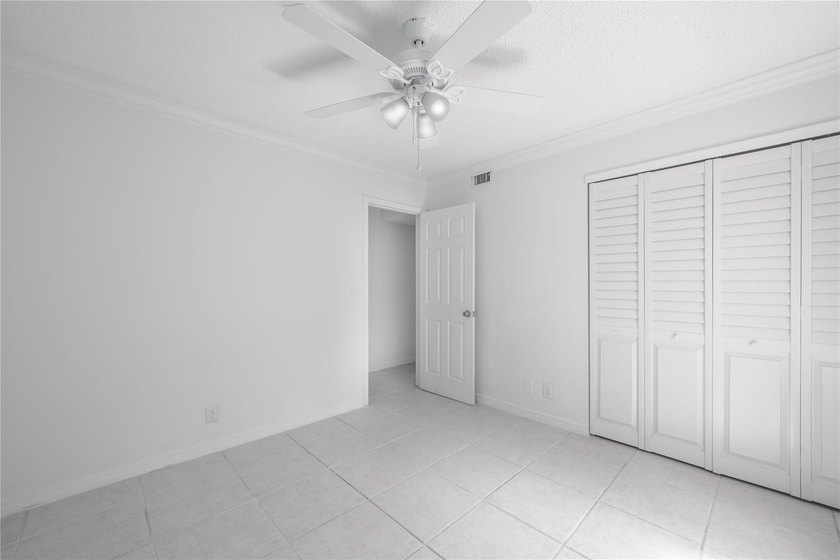 Welcome to your newly remodeled stylish 3-bedroom 2-bath - photo 20