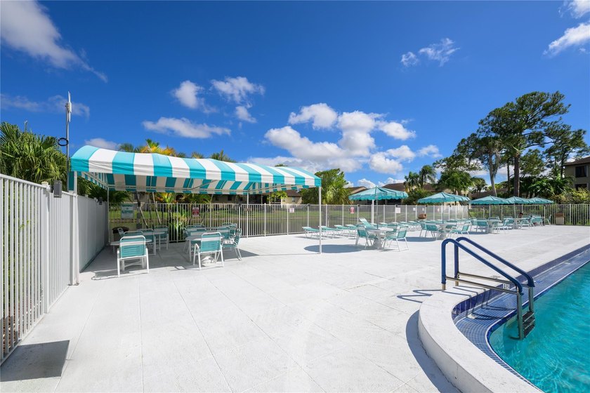 Welcome to your newly remodeled stylish 3-bedroom 2-bath - photo 29
