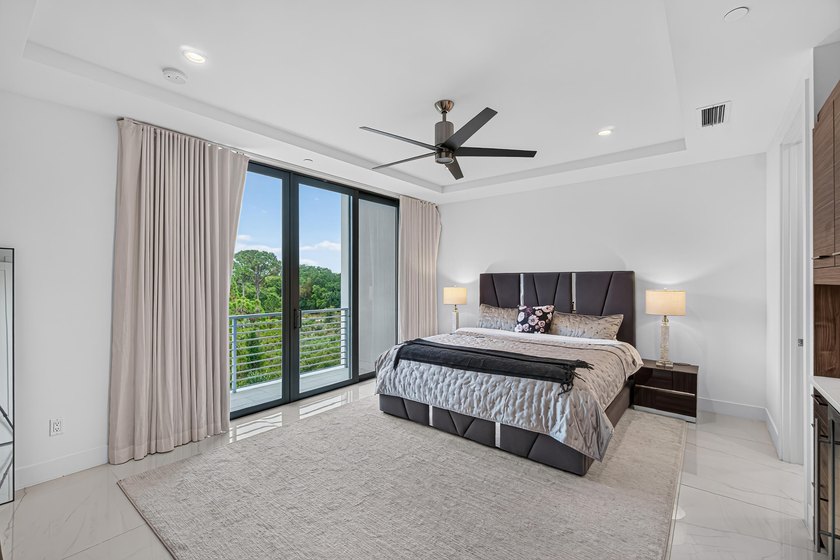 Unrivaled Space. Unmatched Location. Welcome to 4130 at Moderne - photo 36