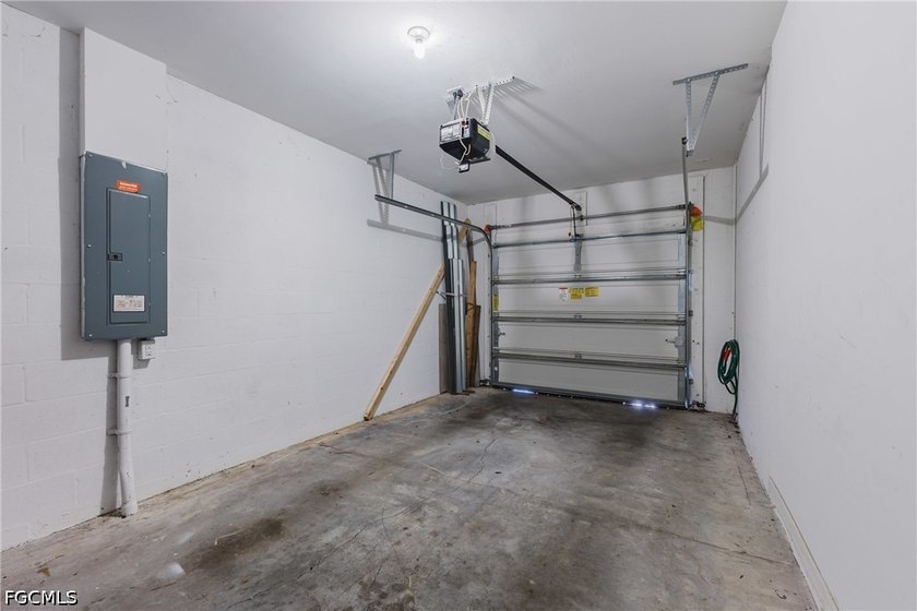 Check out this meticulously maintained townhome in the stunning - photo 11