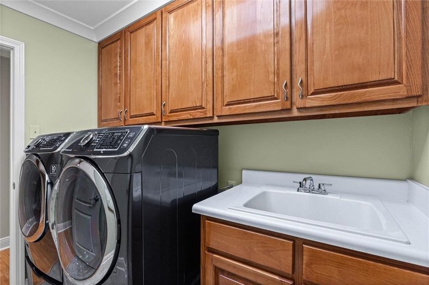 Perched on a quiet street on Dauphin Island's peaceful, highly - photo 30