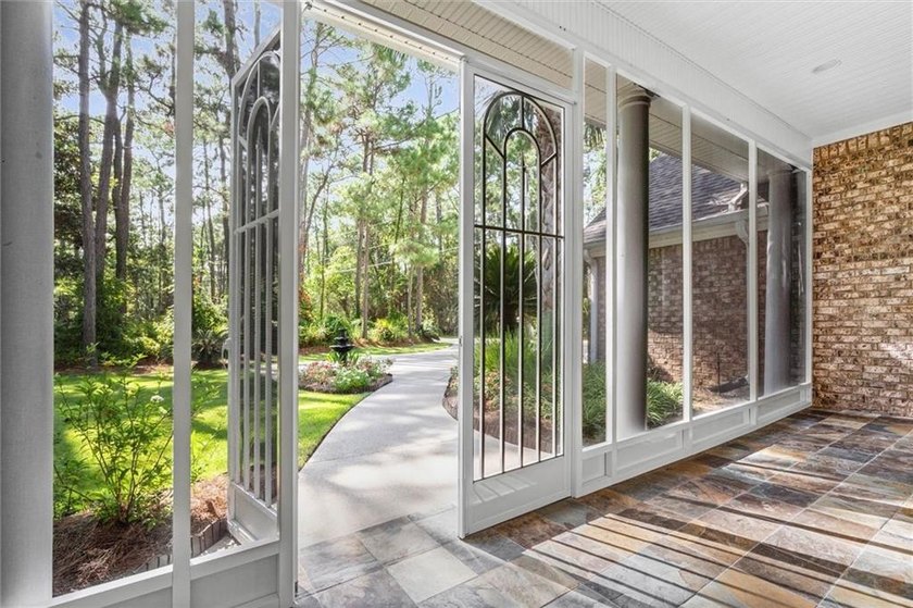 Perched on a quiet street on Dauphin Island's peaceful, highly - photo 45