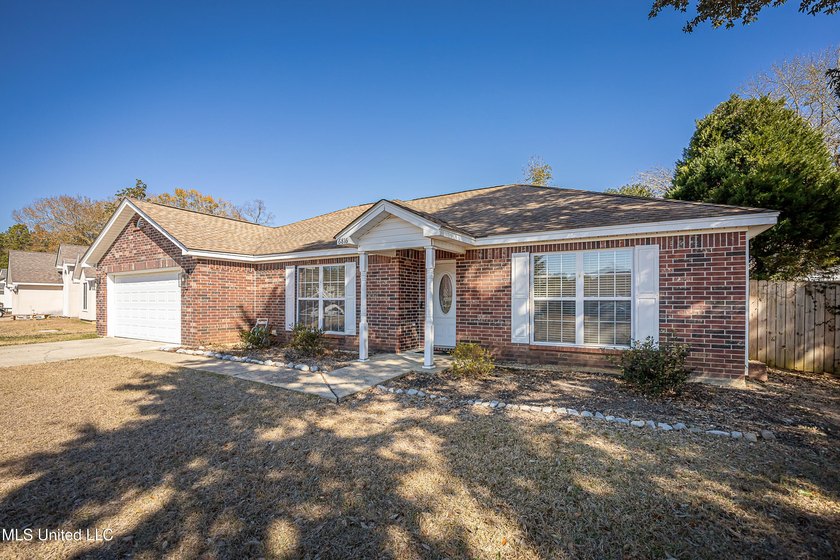 Conveniently located minutes from the interstate and downtown - photo 7