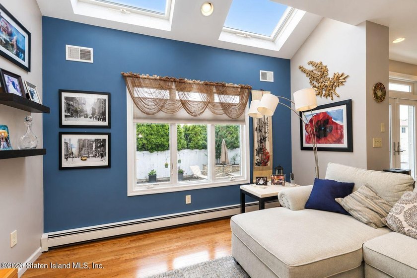 WELCOME TO THIS EXCEPTIONAL CUSTOM-BUILT 2 FAMILY COLONIAL - photo 12
