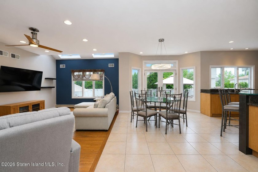 WELCOME TO THIS EXCEPTIONAL CUSTOM-BUILT 2 FAMILY COLONIAL - photo 13