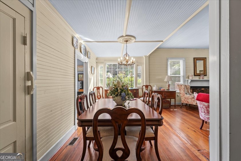 Historic homes often claim character. Very few can actually - photo 23