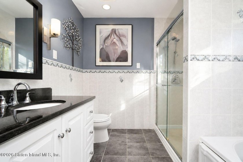 WELCOME TO THIS EXCEPTIONAL CUSTOM-BUILT 2 FAMILY COLONIAL - photo 24