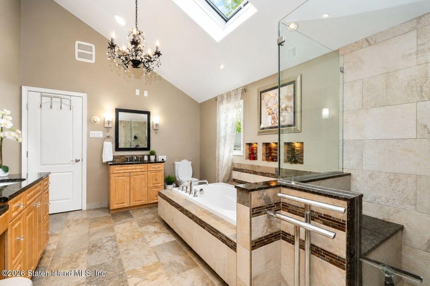 WELCOME TO THIS EXCEPTIONAL CUSTOM-BUILT 2 FAMILY COLONIAL - photo 30