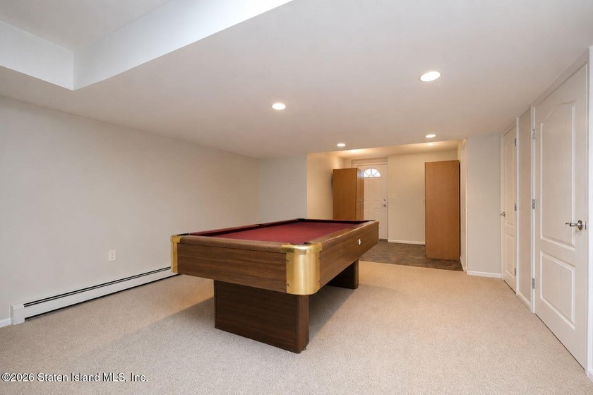 WELCOME TO THIS EXCEPTIONAL CUSTOM-BUILT 2 FAMILY COLONIAL - photo 37