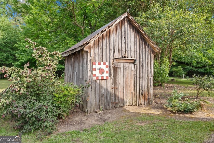 Historic homes often claim character. Very few can actually - photo 48