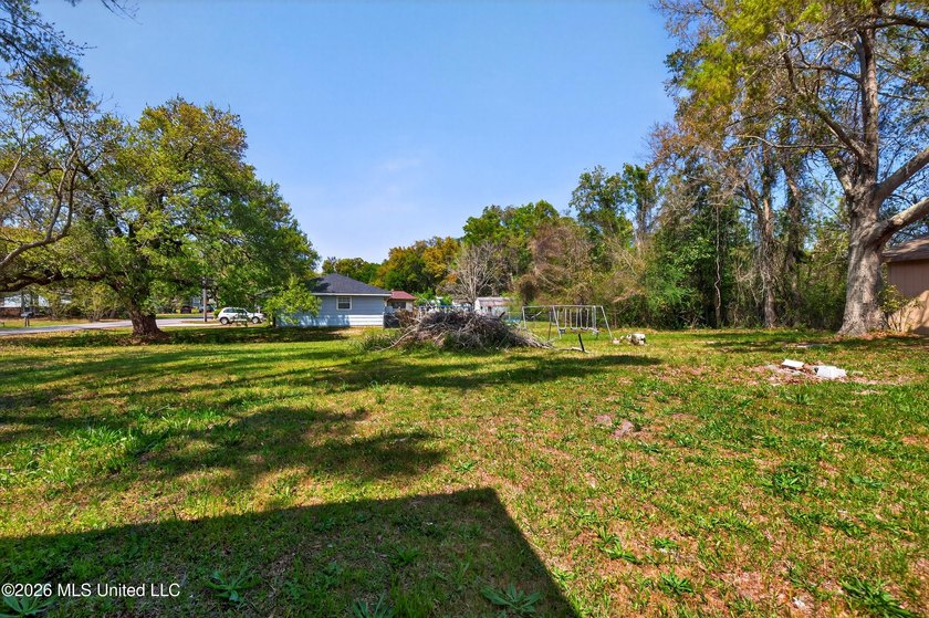 Outstanding opportunity in the heart of Long Beach! This - photo 29