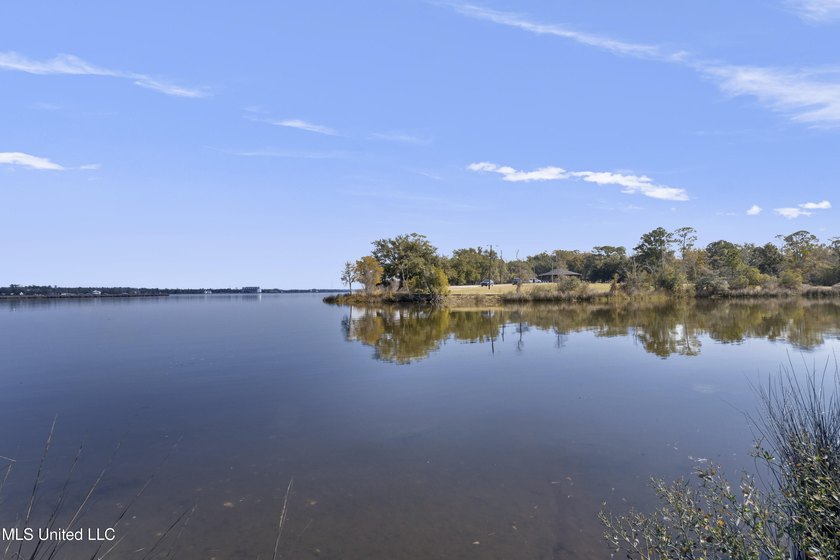Don't miss your chance to own the final waterfront lot in the - photo 5
