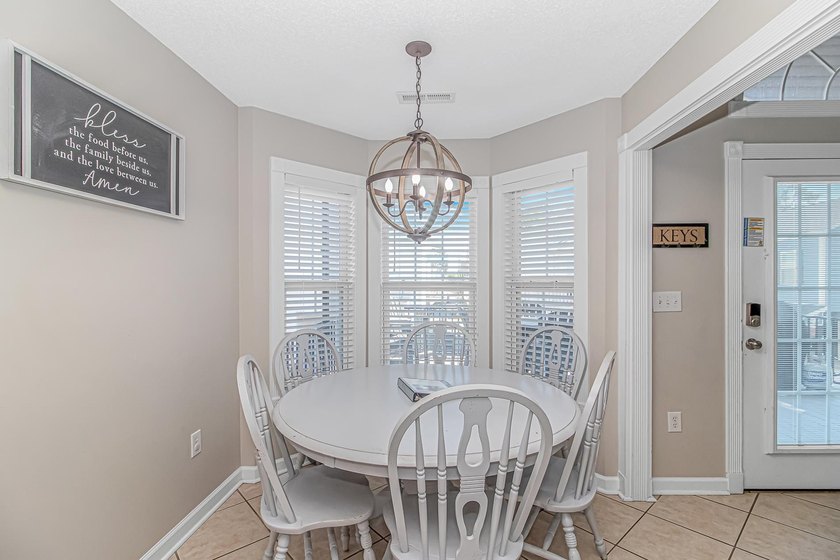 This very open and spacious 4-Bedroom, 3 -Bath raised beach - photo 11