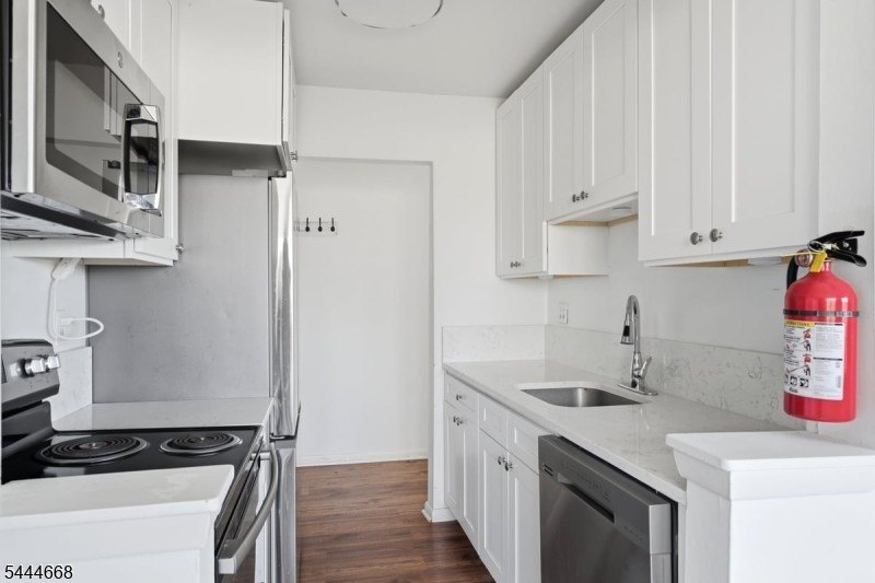 Would be seller finance Welcome Home to Winding Hills of Pompton - photo 8