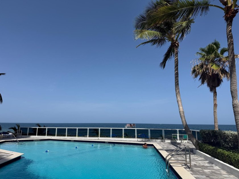 large and spacious studio with beautiful direct ocean and pool - photo 20