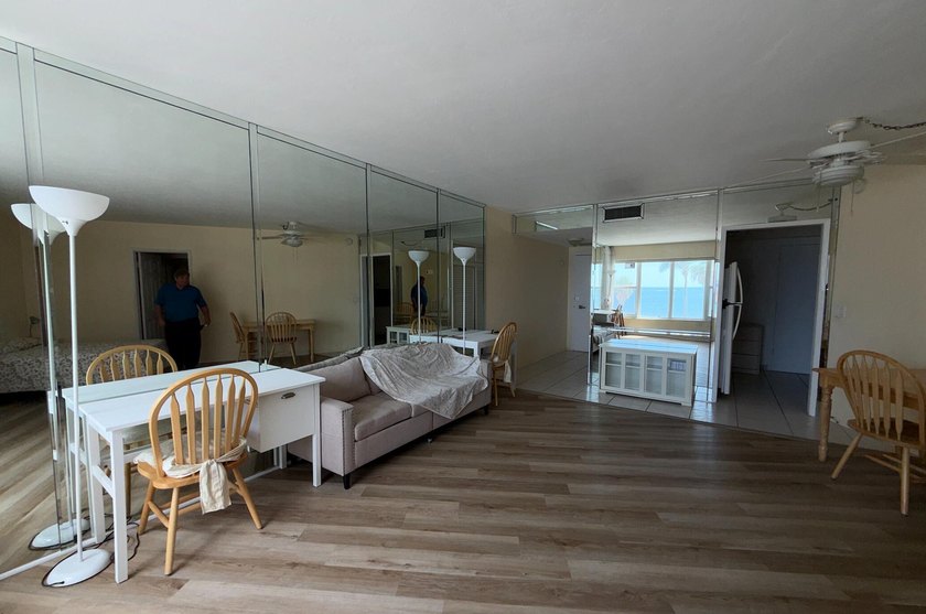 large and spacious studio with beautiful direct ocean and pool - photo 23