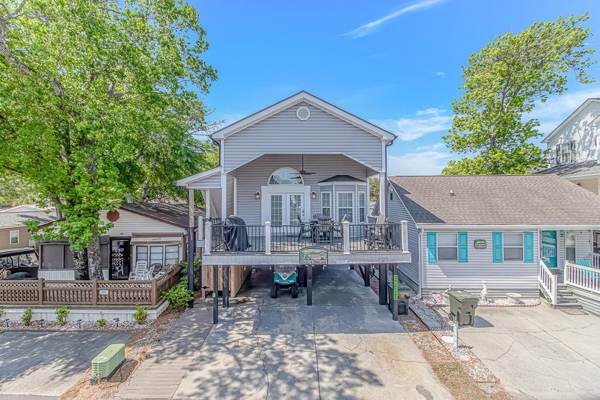 This very open and spacious 4-Bedroom, 3 -Bath raised beach - photo 25